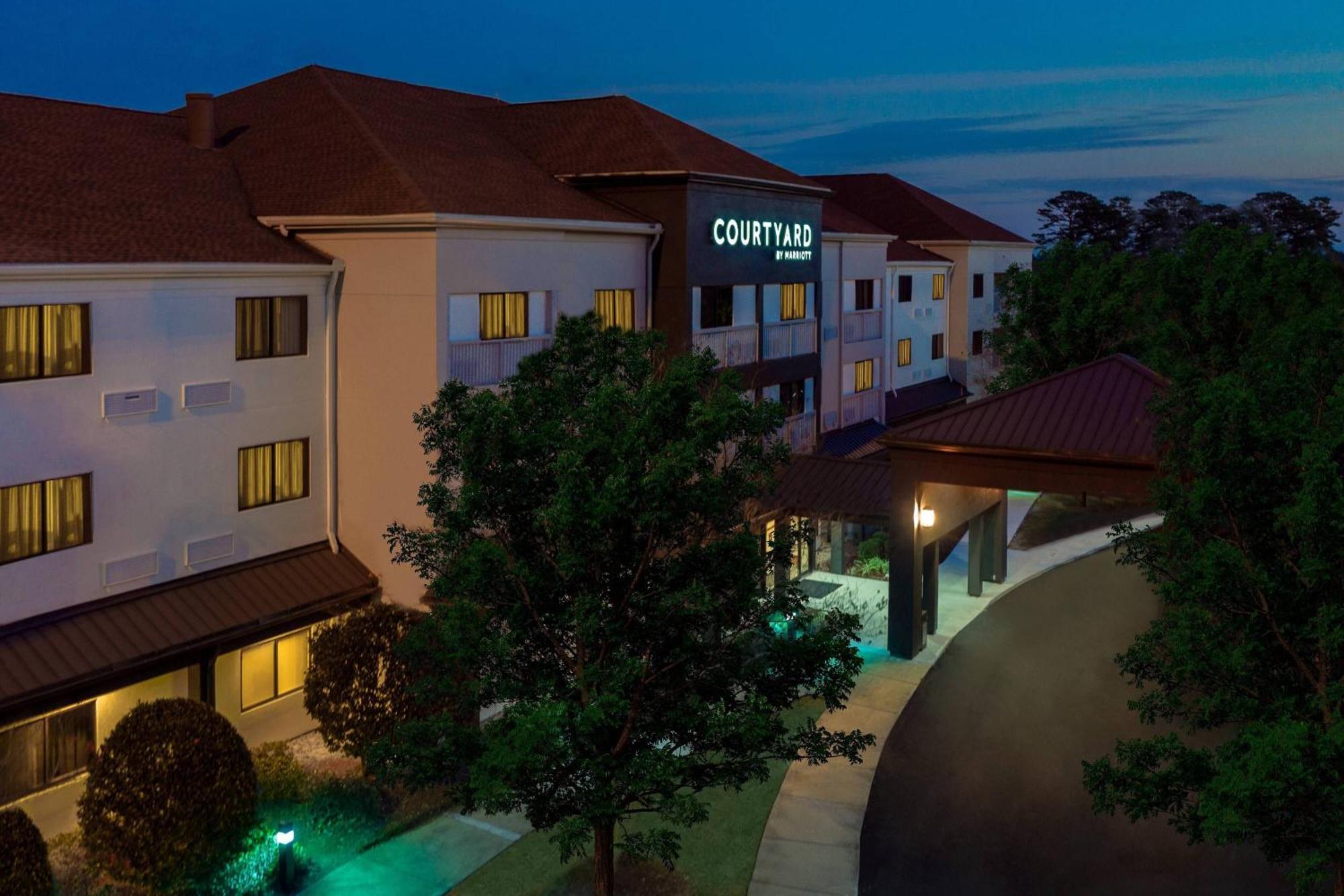 Courtyard Tallahassee North/I-10 Capital Circle Esterno foto